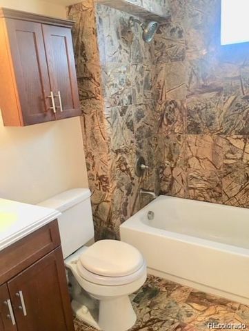 10976 W Tufts Drive, Littleton, CO 80127