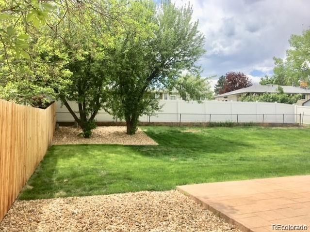 10976 W Tufts Drive, Littleton, CO 80127