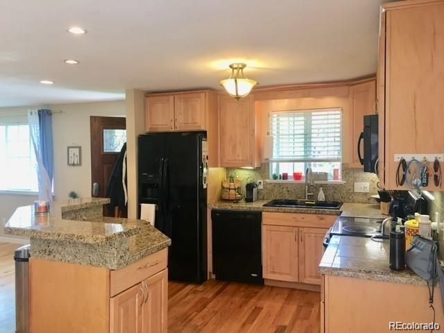 10976 W Tufts Drive, Littleton, CO 80127