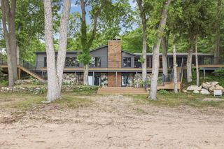 27661 Pine Lake Street, Jefferson Twp, MI 49112