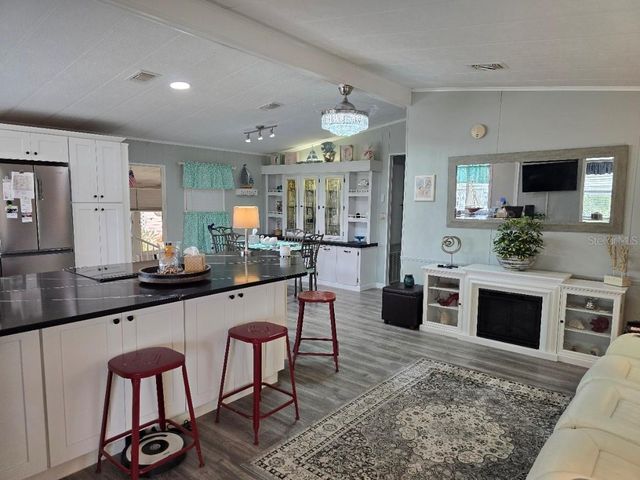 5316 53RD AVENUE E L11, Bradenton, FL 34203