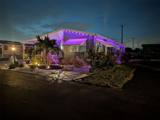 5316 53RD AVENUE E L11, Bradenton, FL 34203