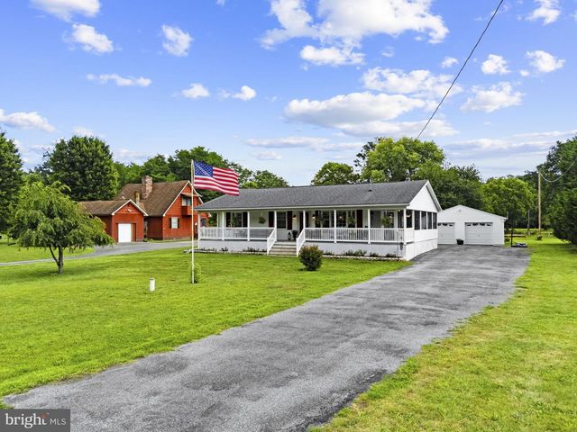 171 TRIPLE J RD, Berryville, VA 22611