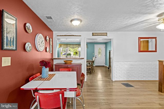 171 TRIPLE J RD, Berryville, VA 22611
