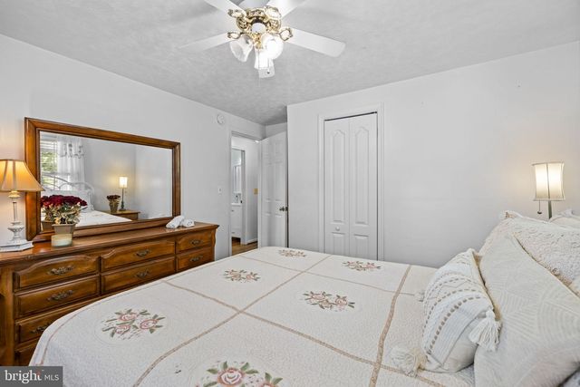 171 TRIPLE J RD, Berryville, VA 22611