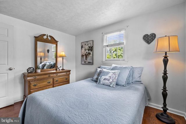 171 TRIPLE J RD, Berryville, VA 22611