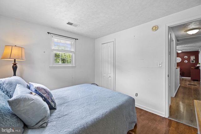 171 TRIPLE J RD, Berryville, VA 22611