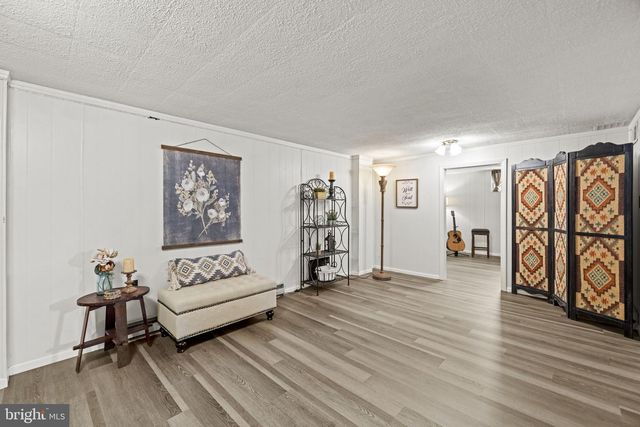 171 TRIPLE J RD, Berryville, VA 22611
