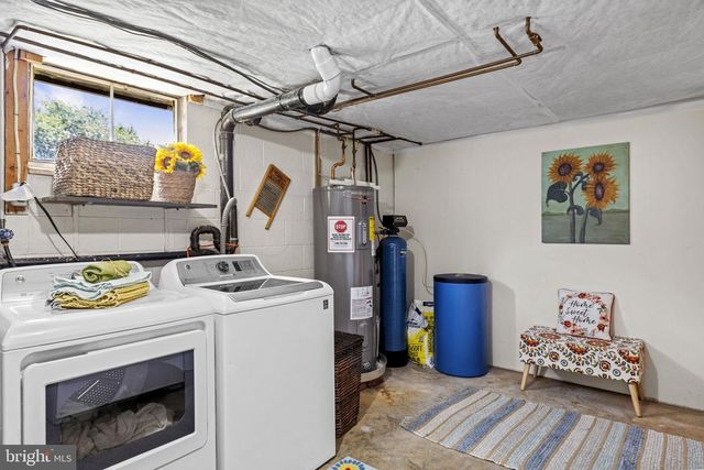 171 TRIPLE J RD, Berryville, VA 22611