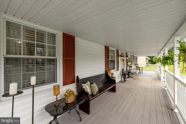 171 TRIPLE J RD, Berryville, VA 22611