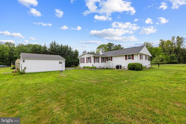 171 TRIPLE J RD, Berryville, VA 22611