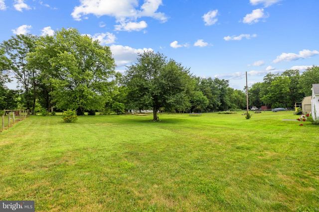 171 TRIPLE J RD, Berryville, VA 22611