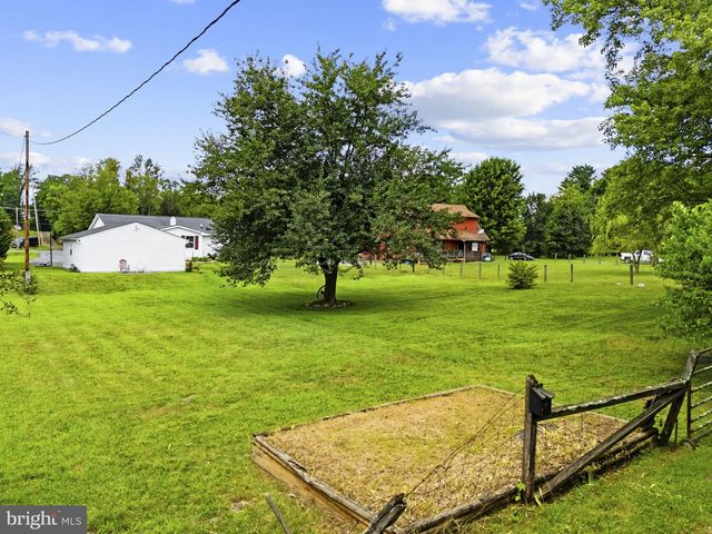 171 TRIPLE J RD, Berryville, VA 22611