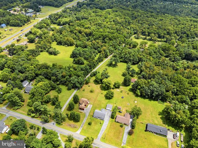 171 TRIPLE J RD, Berryville, VA 22611