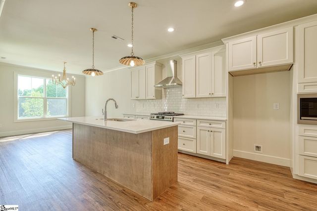 407 Brunswick Lane, Inman, SC 29349
