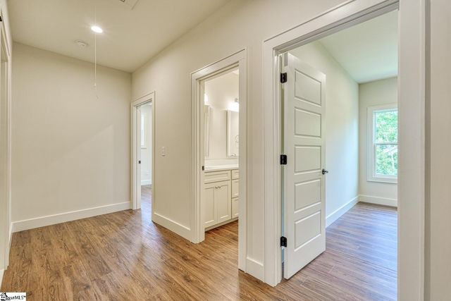 407 Brunswick Lane, Inman, SC 29349