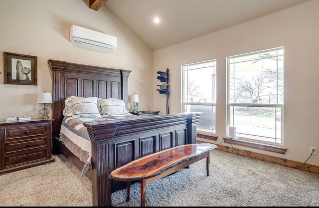 670 Loggins Trail, Poolville, TX 76487