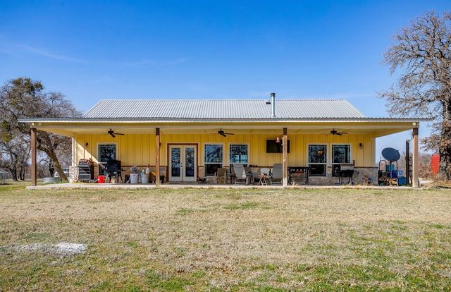 670 Loggins Trail, Poolville, TX 76487