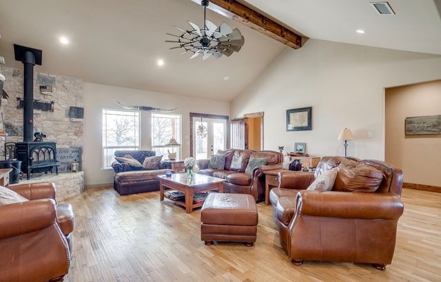 670 Loggins Trail, Poolville, TX 76487