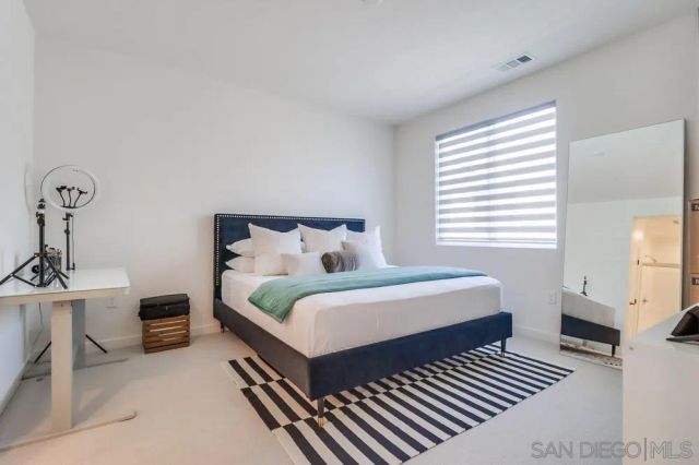 5474 Shorefront Dr 157, San Diego, CA 92154