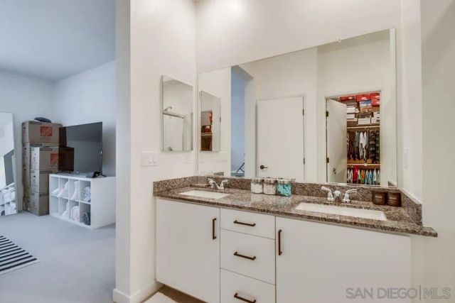 5474 Shorefront Dr 157, San Diego, CA 92154