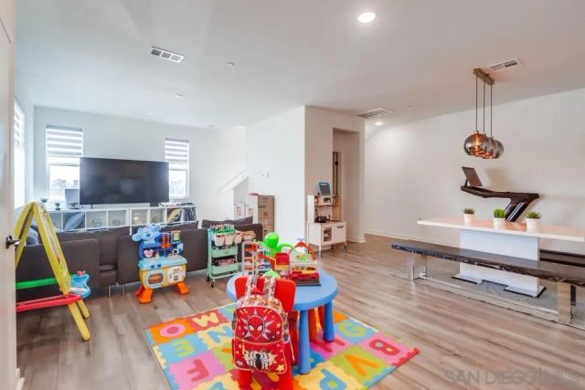 5474 Shorefront Dr 157, San Diego, CA 92154