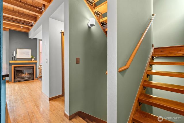 408 6th Avenue, Tacoma, WA 98402