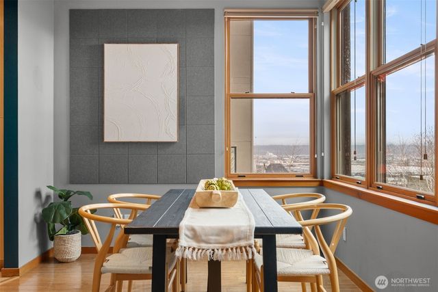 408 6th Avenue, Tacoma, WA 98402