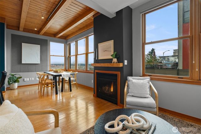 408 6th Avenue, Tacoma, WA 98402