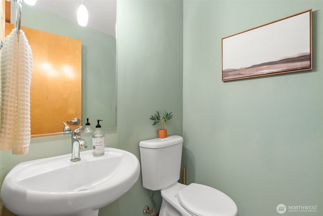 408 6th Avenue, Tacoma, WA 98402