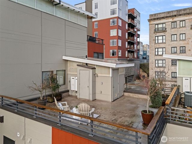 408 6th Avenue, Tacoma, WA 98402