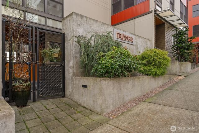 408 6th Avenue, Tacoma, WA 98402