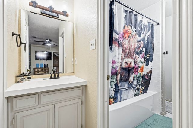 309 Sanders Road, Denton, TX 76210