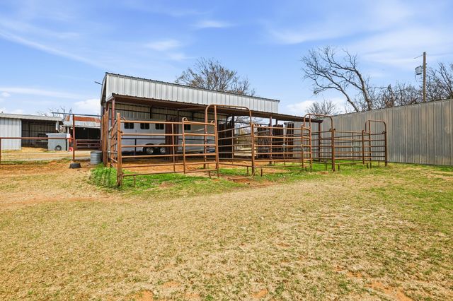 309 Sanders Road, Denton, TX 76210