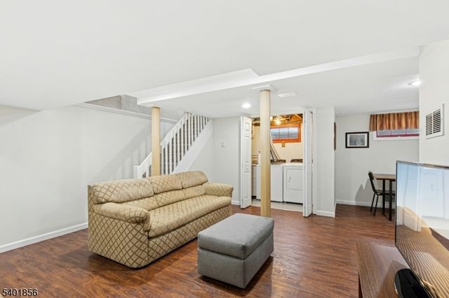 2149 Raritan Rd, Scotch Plains Twp., NJ 07076