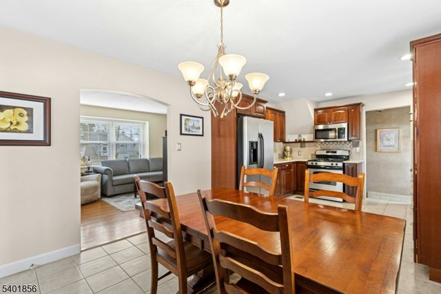 2149 Raritan Rd, Scotch Plains Twp., NJ 07076