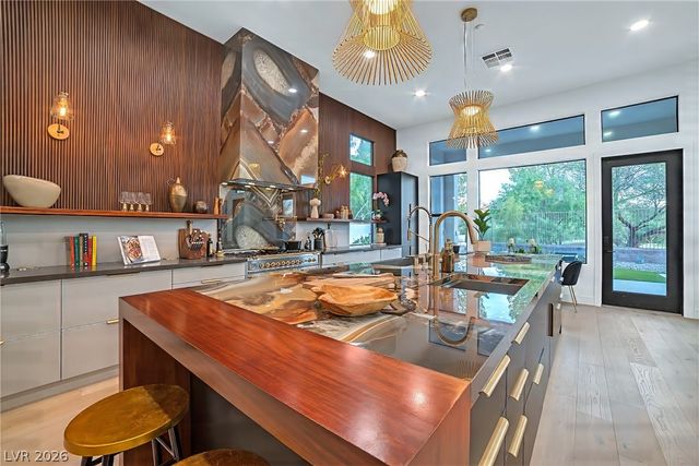 55 Avenida Sorrento, Henderson, NV 89011