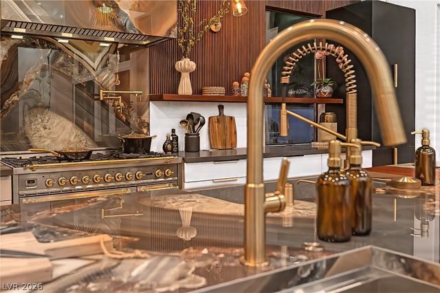 55 Avenida Sorrento, Henderson, NV 89011