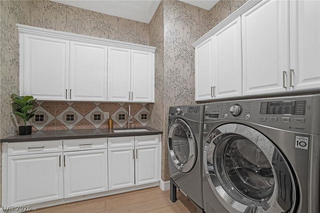 55 Avenida Sorrento, Henderson, NV 89011