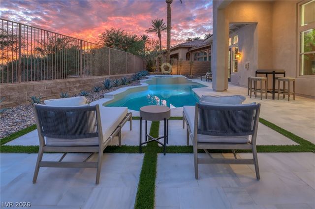 55 Avenida Sorrento, Henderson, NV 89011