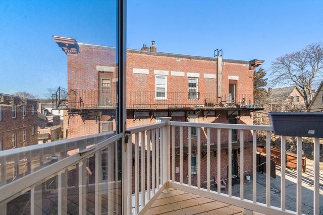 11-13 Parley Avenue 11B, Boston, MA 02130