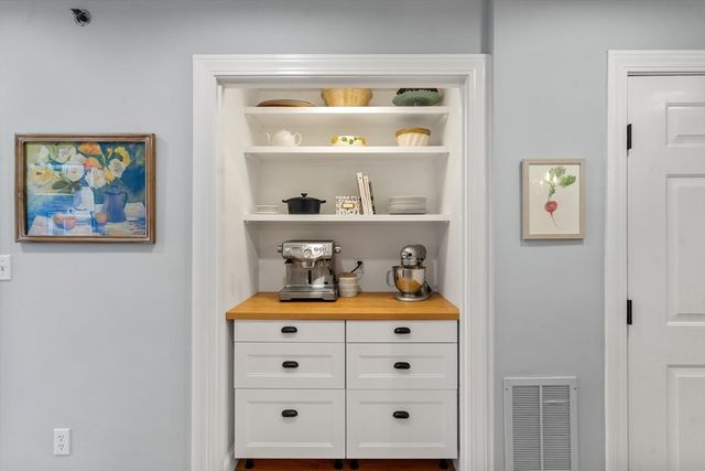 11-13 Parley Avenue 11B, Boston, MA 02130