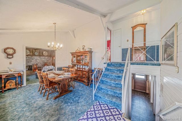 289 W 17th Street, Deer Park, NY 11729