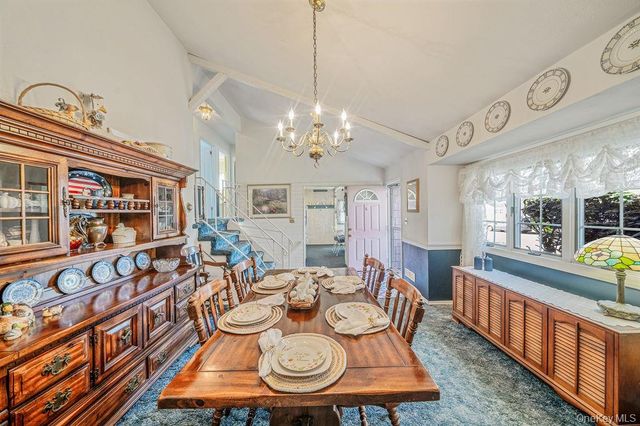 289 W 17th Street, Deer Park, NY 11729