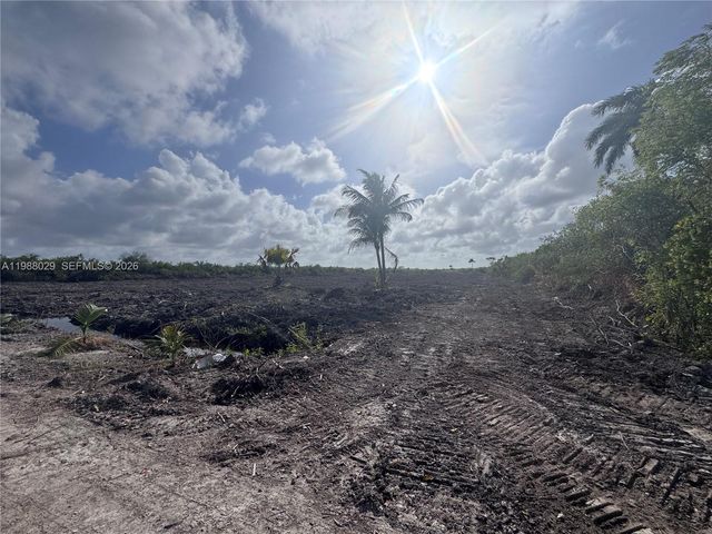 122 ave sw 332 st, Homestead, FL 33035