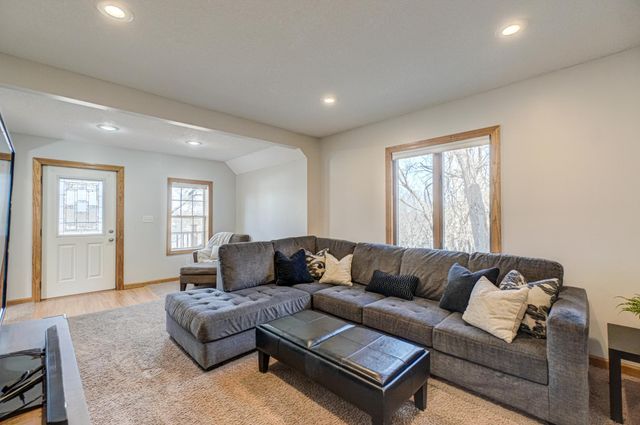 908 10th Street, Hudson, WI 54016