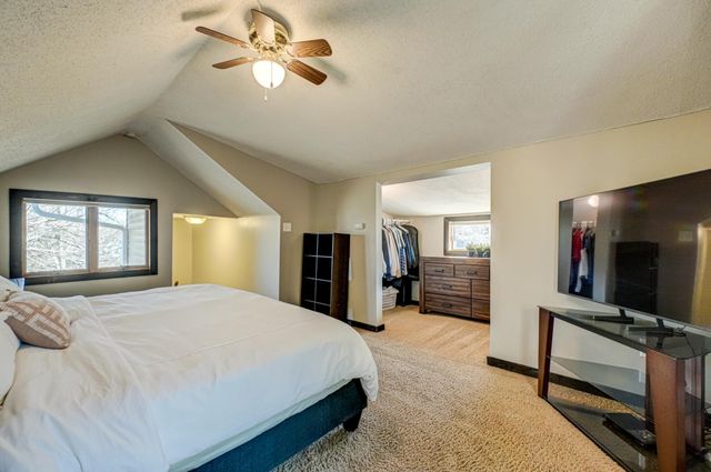 908 10th Street, Hudson, WI 54016