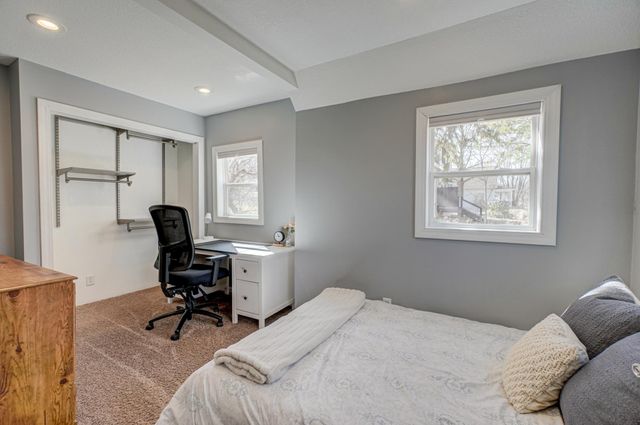 908 10th Street, Hudson, WI 54016