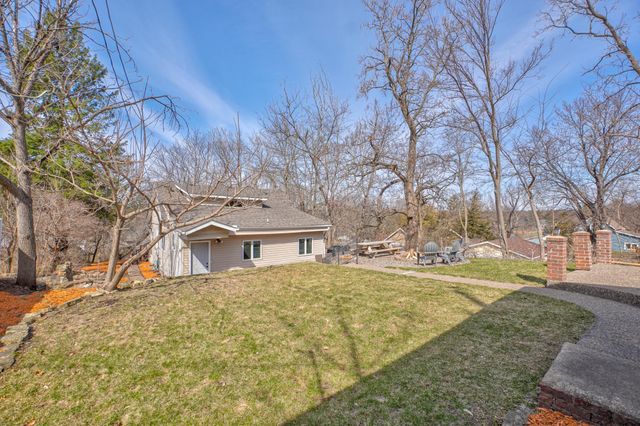 908 10th Street, Hudson, WI 54016