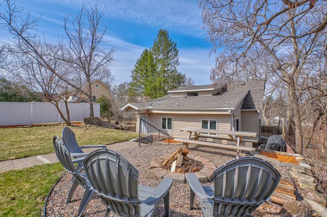 908 10th Street, Hudson, WI 54016